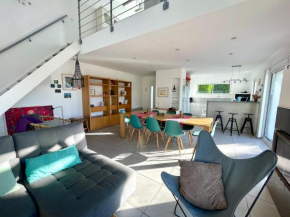 Maison spacieuse 3 ch. avec jardin, proche du centre, parking, WIFI - FR-1-231-198